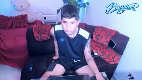 Snapshot of darwinandbrayan chatting on February 3, 2026, 2:53 am darwinandbrayan online show from February 3, 2026, 2:53 am