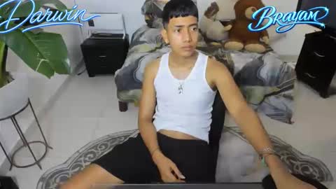 Snapshot of darwinandbrayan chatting on February 23, 2026, 7:00 pm darwinandbrayan online show from February 23, 2026, 7:00 pm
