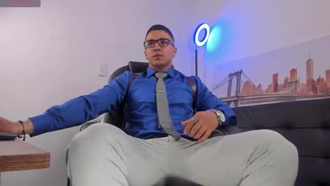 Dash online show from September 26, 2025, 11:47 am