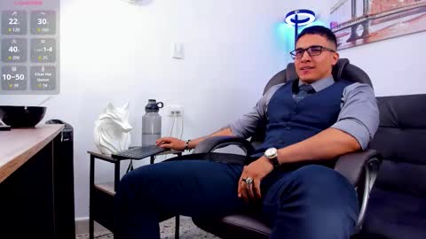 Dash online show from October 14, 2025, 3:13 pm