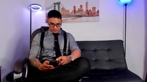 Dash online show from January 19, 2026, 1:15 pm