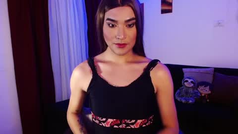 Snapshot of dashly_queen1 chatting on April 7, 2026, 12:55 am dashly_queen1 online show from April 7, 2026, 12:55 am