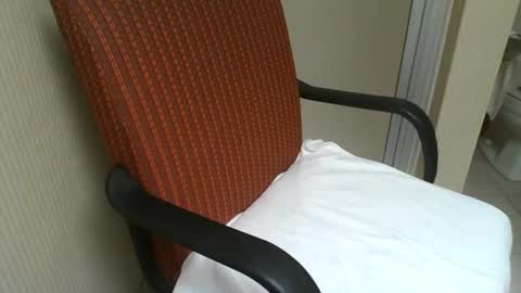 Daszler online show from November 1, 2025, 7:54 am