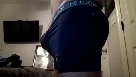 DatRyanGuy online show from November 10, 2025, 8:24 am