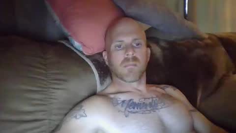 Snapshot of dave8404 chatting on October 30, 2025, 3:24 pm Dave online show from October 30, 2025, 3:24 pm