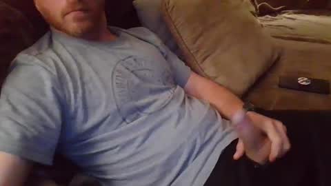 Snapshot of dave8404 chatting on November 9, 2025, 9:51 am Dave online show from November 9, 2025, 9:51 am