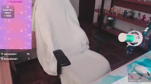 Snapshot of daveangelboy chatting on January 5, 2025, 1:56 am Your boy online show from January 5, 2025, 1:56 am