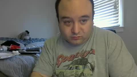 Snapshot of daveishorny1988 chatting on May 19, 2026, 6:47 pm daveishorny1988 online show from May 19, 2026, 6:47 pm