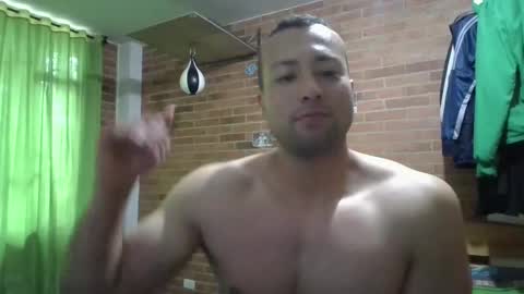 Davi10 online show from November 4, 2025, 7:13 pm