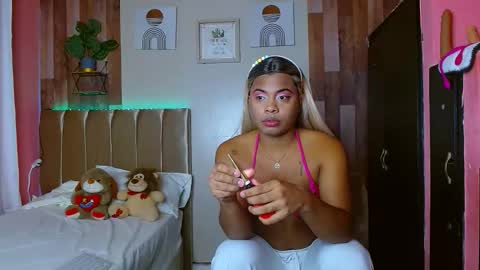 Snapshot of david778302 chatting on October 15, 2025, 4:45 am Noha online show from October 15, 2025, 4:45 am