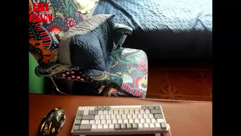 Snapshot of david_2789 chatting on January 15, 2026, 9:18 pm David online show from January 15, 2026, 9:18 pm