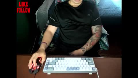 Snapshot of david_2789 chatting on January 18, 2026, 2:32 pm David online show from January 18, 2026, 2:32 pm