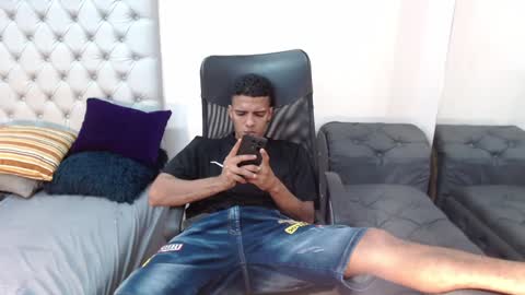 david_bandercock online show from December 27, 2024, 6:35 am