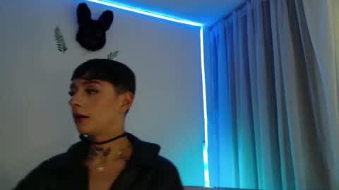 Snapshot of david_fox01 chatting on October 2, 2025, 3:02 am David Fox online show from October 2, 2025, 3:02 am