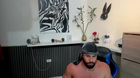 david_janson18 online show from January 15, 2026, 8:34 pm