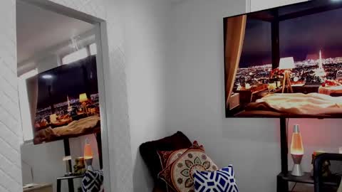 Hey im David that loves to explore and speak their fantasies. Very open talktative and nice. Feel free to chat with me online show from January 17, 2025, 11:59 am