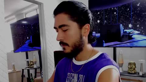 Hey im David that loves to explore and speak their fantasies. Very open talktative and nice. Feel free to chat with me online show from February 1, 2025, 1:09 pm