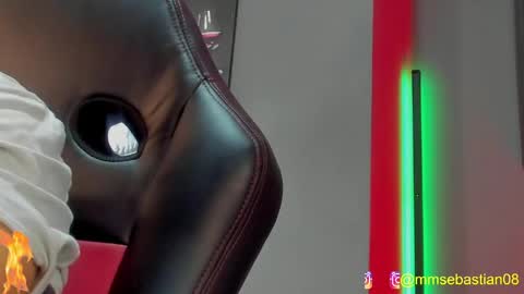 David Jons online show from April 1, 2026, 2:34 am