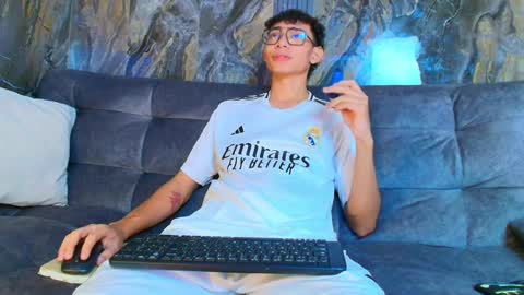 David online show from December 5, 2024, 8:55 am
