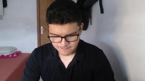 Snapshot of david_smit_ chatting on April 5, 2026, 3:31 pm david smit online show from April 5, 2026, 3:31 pm