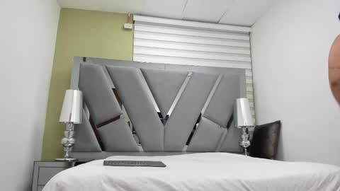 Snapshot of david_victoriaa chatting on May 28, 2026, 12:57 pm david_victoriaa online show from May 28, 2026, 12:57 pm