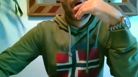 DavHap online show from November 12, 2025, 10:15 am