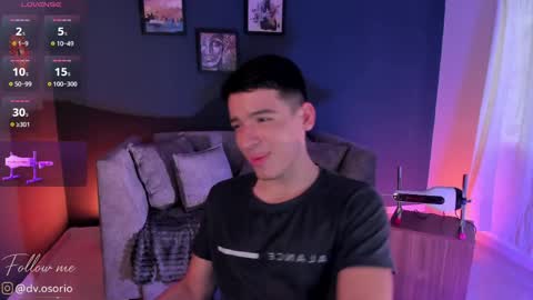 Snapshot of davidosoriox chatting on May 27, 2026, 8:28 pm David Osorio online show from May 27, 2026, 8:28 pm