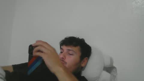 Snapshot of davidridie chatting on February 9, 2025, 12:49 am davidridie online show from February 9, 2025, 12:49 am