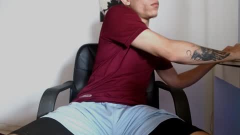 davidsalazar33 online show from January 24, 2025, 5:11 pm