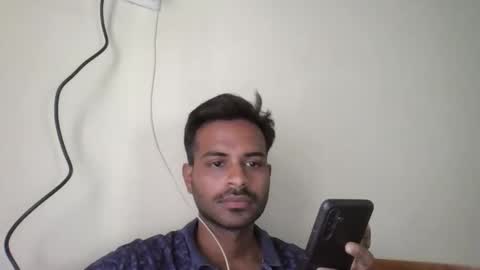 Snapshot of davidvishu975 chatting on May 10, 2026, 5:01 am Dude97 online show from May 10, 2026, 5:01 am