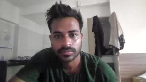 Snapshot of davidvishu975 chatting on May 22, 2026, 5:03 am Dude97 online show from May 22, 2026, 5:03 am
