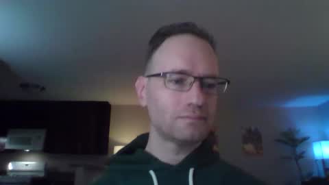 Snapshot of davidwilcox1982 chatting on December 19, 2025, 11:56 pm Dave online show from December 19, 2025, 11:56 pm