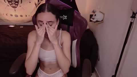 Davina online show from December 16, 2025, 4:56 pm