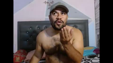 Snapshot of davinson_lopez35 chatting on May 31, 2026, 1:29 pm davinson_lopez35 online show from May 31, 2026, 1:29 pm