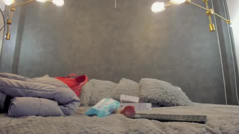 DAWA ANGELS online show from November 9, 2025, 4:33 am