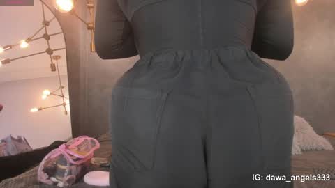 DAWA ANGELS online show from April 19, 2026, 2:44 am