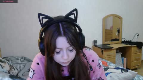 Alice online show from October 14, 2025, 8:48 am