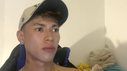 Snapshot of daxonreyy_ chatting on March 22, 2026, 6:50 am Daxon online show from March 22, 2026, 6:50 am