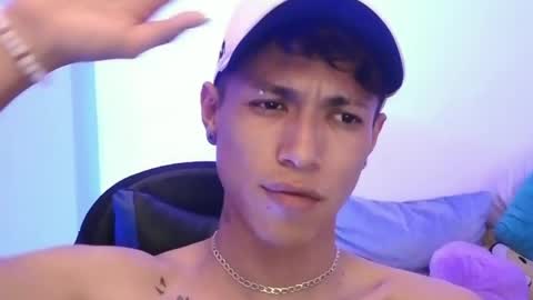 Snapshot of daxonreyy_ chatting on April 5, 2026, 4:31 am Daxon online show from April 5, 2026, 4:31 am