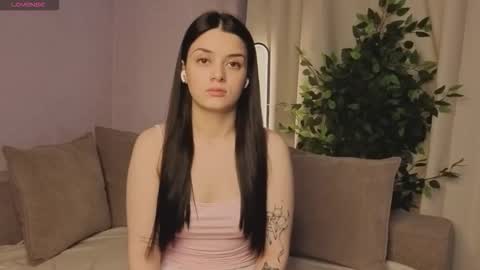 Snapshot of day_one_darling chatting on November 1, 2025, 3:52 am day_one_darling online show from November 1, 2025, 3:52 am