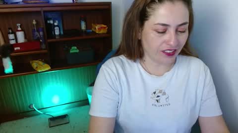 Snapshot of dayan_hanks chatting on April 18, 2026, 2:04 am dayan online show from April 18, 2026, 2:04 am
