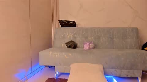 DAYAN online show from September 11, 2025, 1:49 am