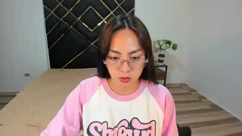 Snapshot of dayanarafox chatting on March 6, 2025, 6:59 pm CALL ME DAYAN online show from March 6, 2025, 6:59 pm