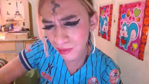 Snapshot of dayanna_01_ chatting on February 18, 2026, 7:21 pm dayanna_01_ online show from February 18, 2026, 7:21 pm