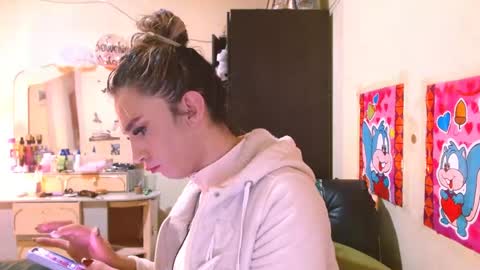 Snapshot of dayanna_01_ chatting on April 16, 2026, 1:45 pm dayanna_01_ online show from April 16, 2026, 1:45 pm