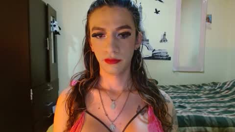 Snapshot of dayanna_01_ chatting on April 24, 2026, 3:47 pm dayanna_01_ online show from April 24, 2026, 3:47 pm