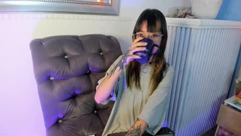 dayanne7 online show from December 17, 2024, 5:40 am