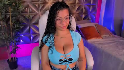 Dayanne online show from September 13, 2025, 10:20 pm