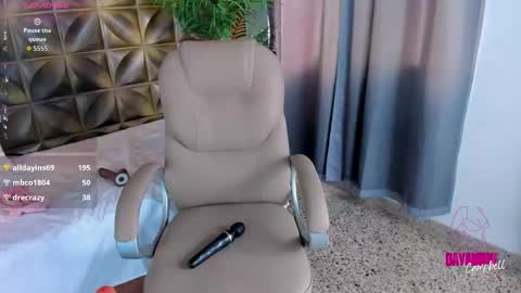 Dayanne online show from January 11, 2026, 2:11 pm