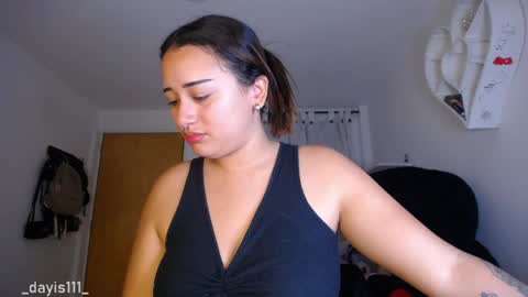 Snapshot of dayis_sweet chatting on June 3, 2026, 12:57 am Dayis online show from June 3, 2026, 12:57 am